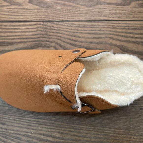 Women's Slipper Clogs - Picture 7 of 7